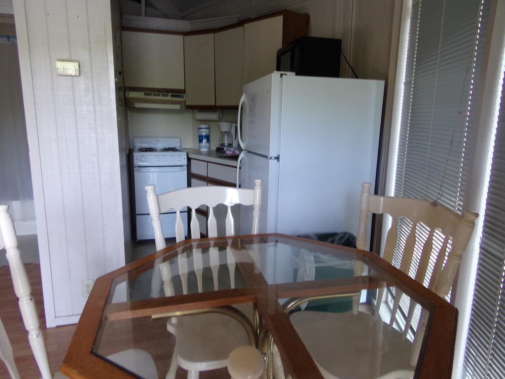 Lake Myers Lakeside Villa 16 Mocksville Bagian luar foto