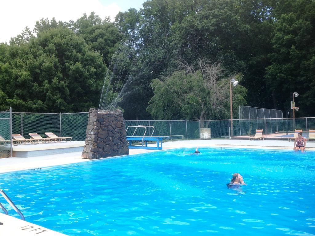 Lake Myers Lakeside Villa 16 Mocksville Bagian luar foto
